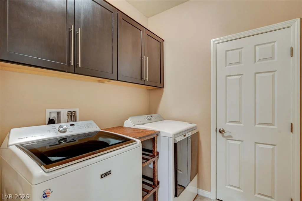 8057 Eve Rock, Las Vegas, NV 89166
