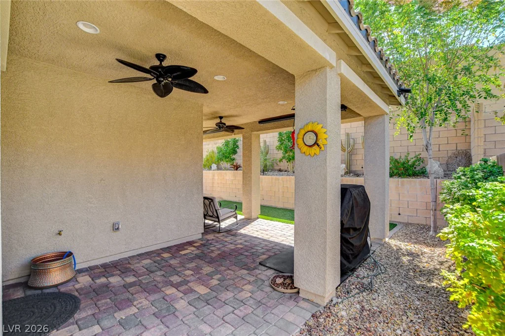 8057 Eve Rock, Las Vegas, NV 89166