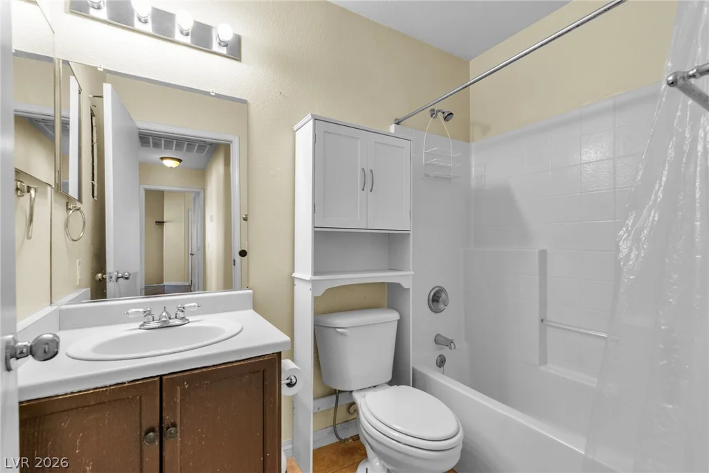 6673 Diamond Care, Las Vegas, NV 89122