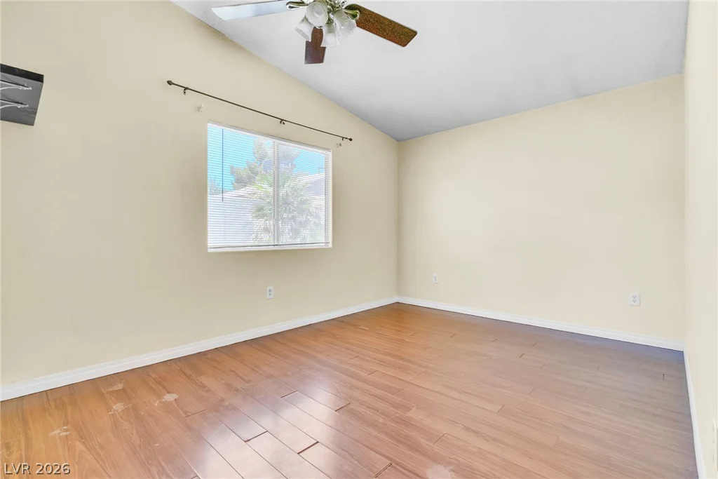6673 Diamond Care, Las Vegas, NV 89122