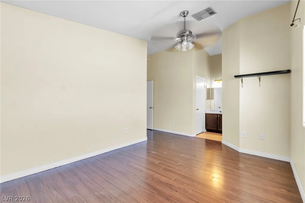 6673 Diamond Care, Las Vegas, NV 89122