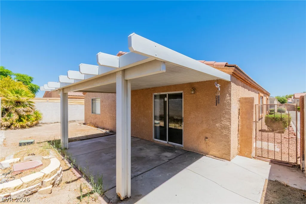 6673 Diamond Care, Las Vegas, NV 89122