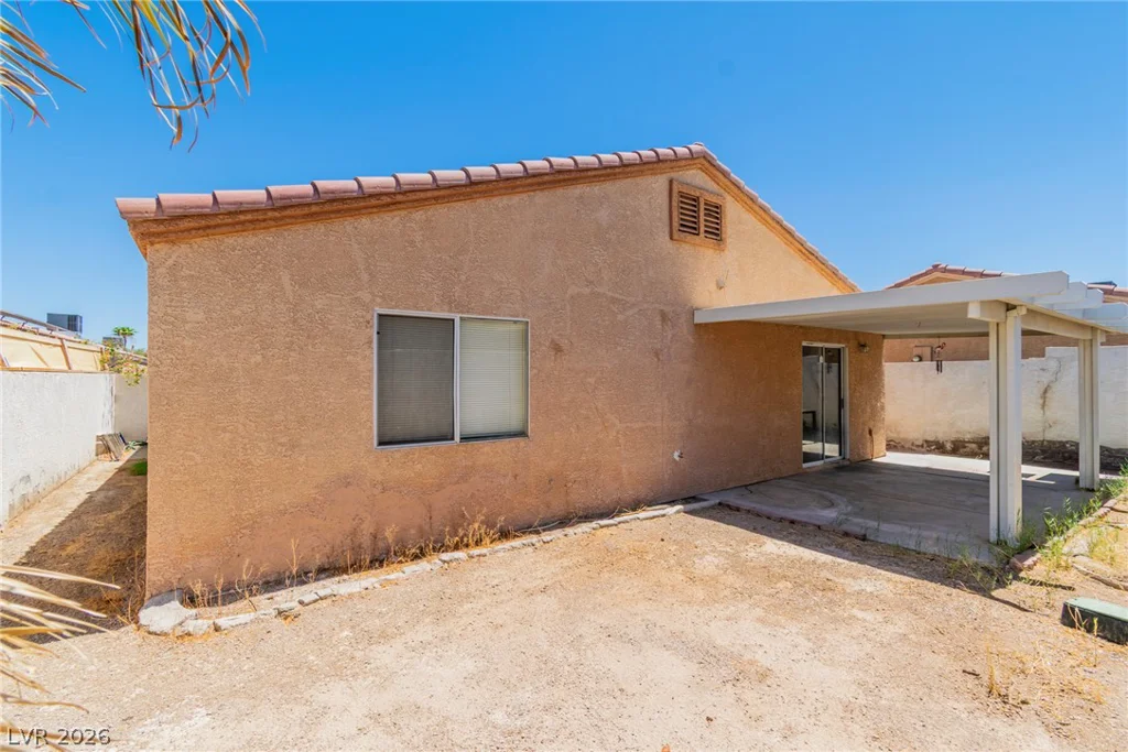 6673 Diamond Care, Las Vegas, NV 89122