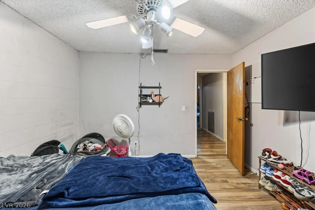 2518 Bulloch, North Las Vegas, NV 89030