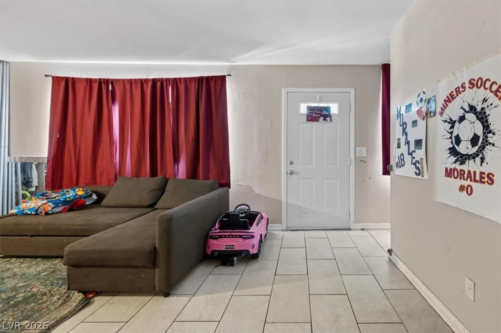 2518 Bulloch, North Las Vegas, NV 89030