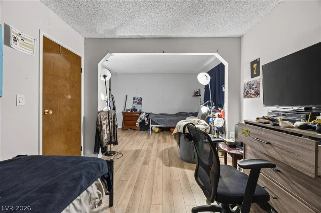 2518 Bulloch, North Las Vegas, NV 89030