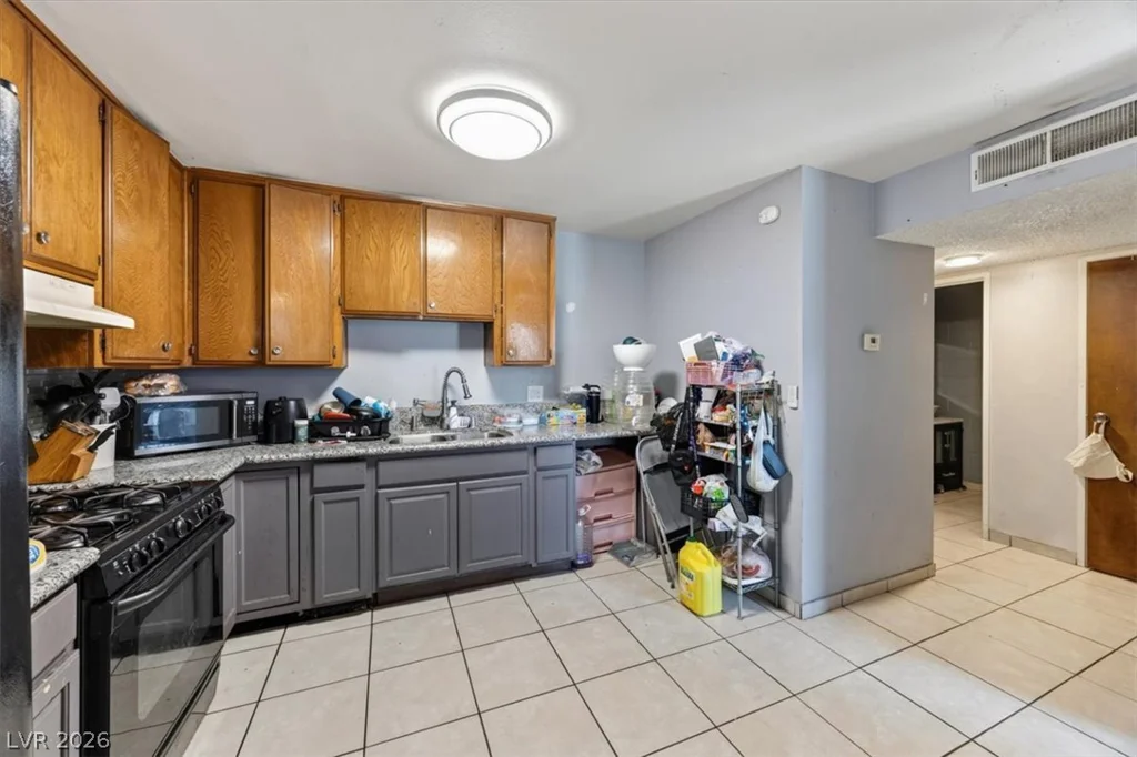 2518 Bulloch, North Las Vegas, NV 89030