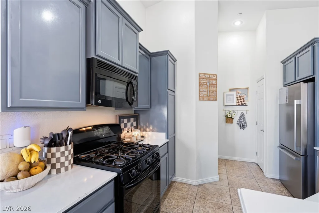 10119 Sunset Palisades, Las Vegas, NV 89183