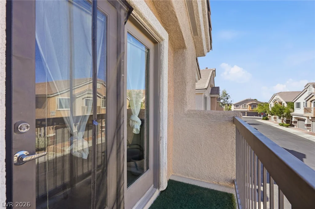 10119 Sunset Palisades, Las Vegas, NV 89183