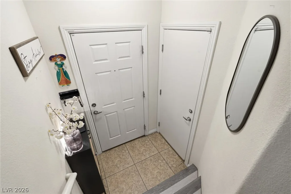 10119 Sunset Palisades, Las Vegas, NV 89183