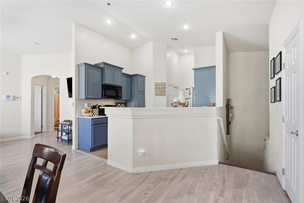 10119 Sunset Palisades, Las Vegas, NV 89183