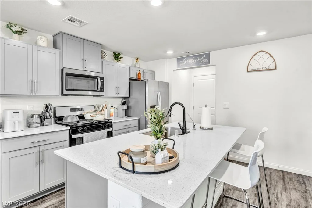 630 Harmony Rock, North Las Vegas, NV 89081