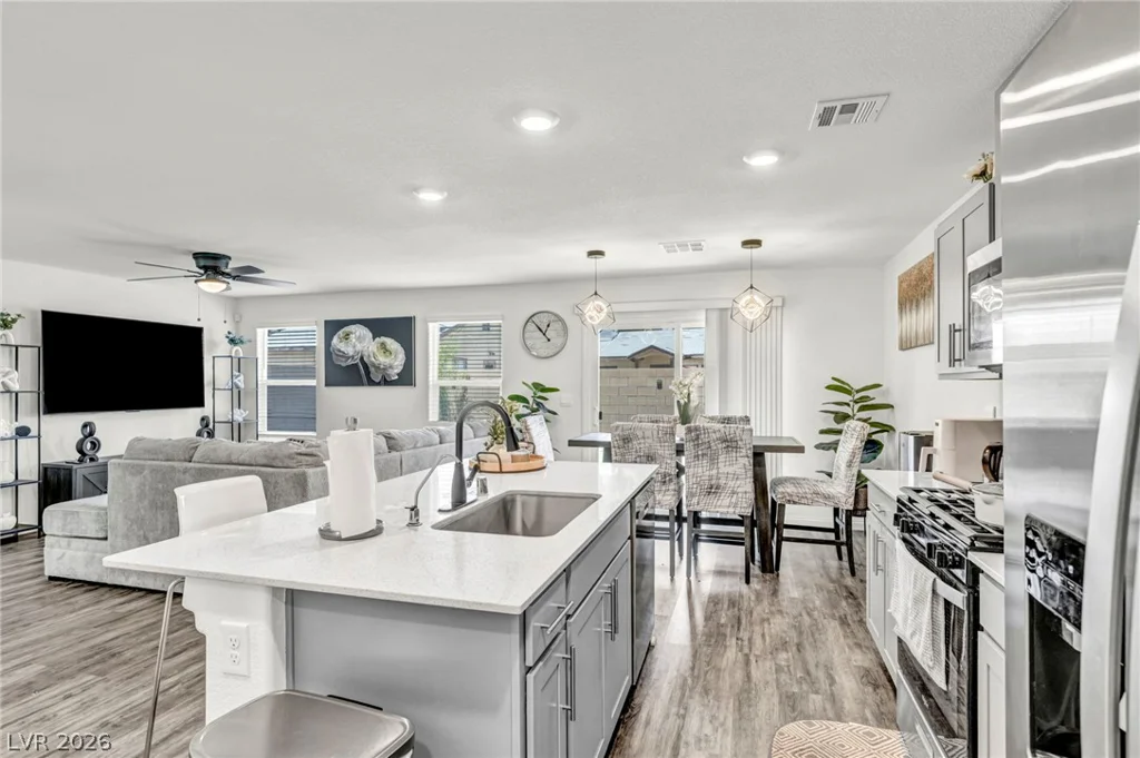 630 Harmony Rock, North Las Vegas, NV 89081