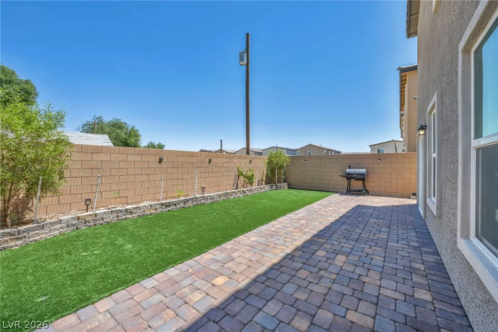 630 Harmony Rock, North Las Vegas, NV 89081
