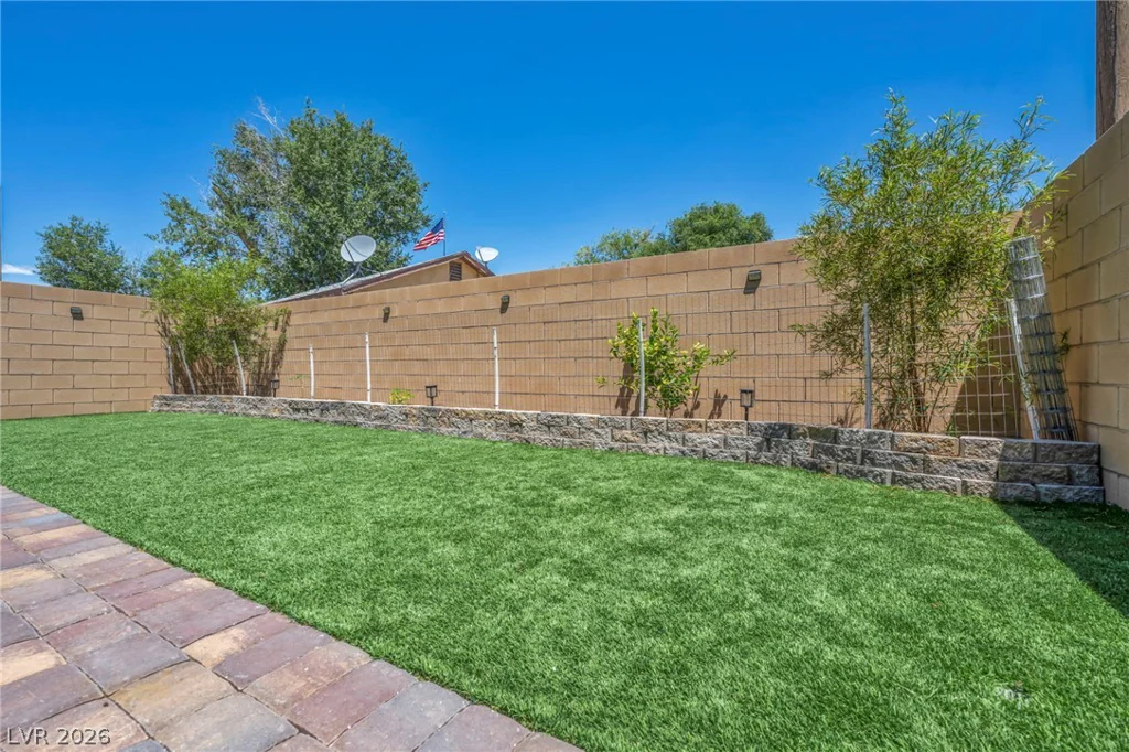 630 Harmony Rock, North Las Vegas, NV 89081