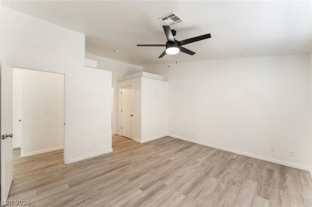 2110 Los Feliz, Las Vegas, NV 89156