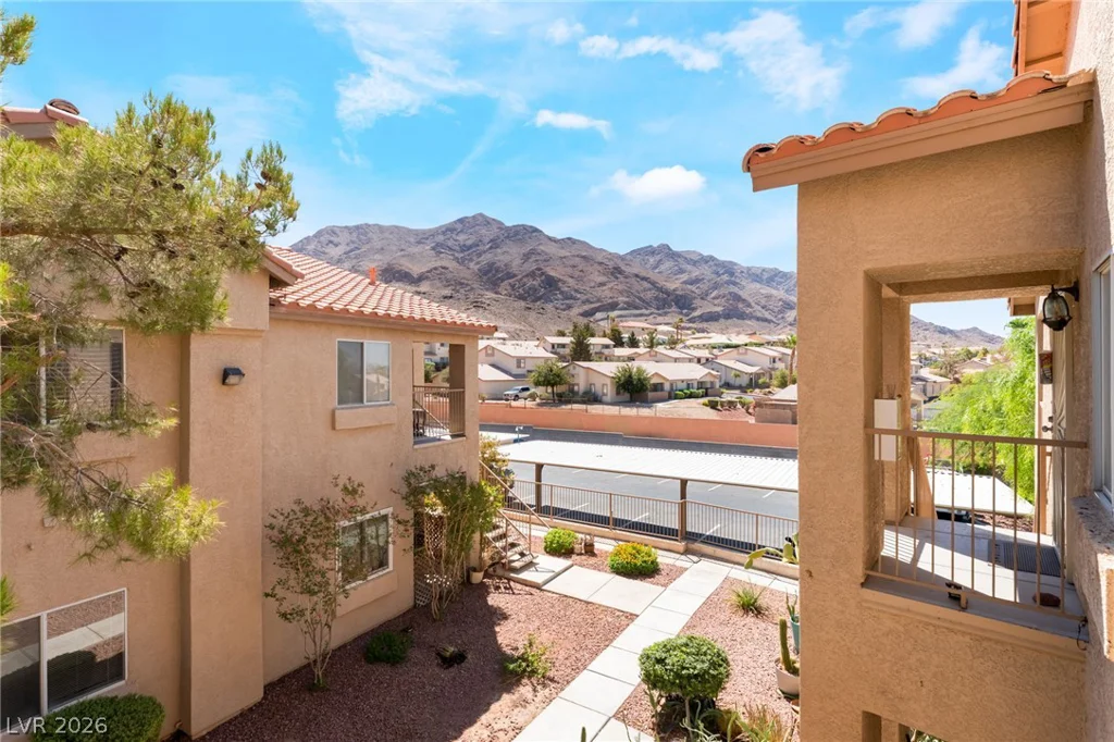 2110 Los Feliz, Las Vegas, NV 89156