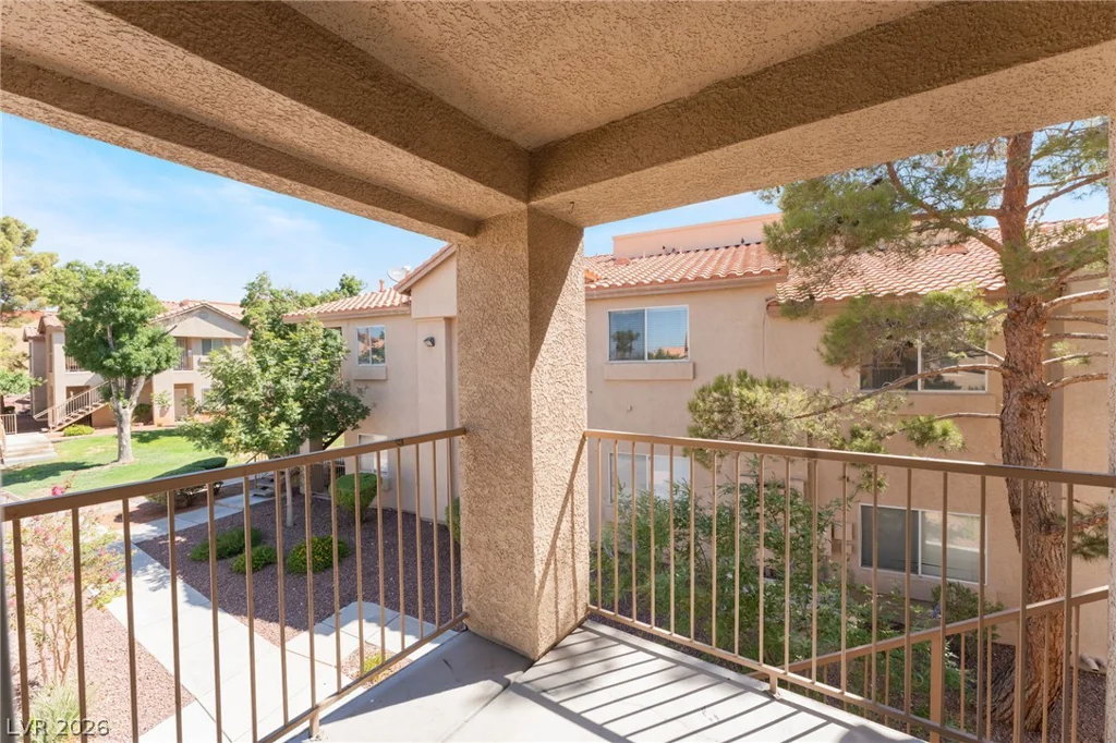 2110 Los Feliz, Las Vegas, NV 89156