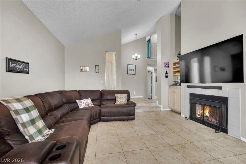 1714 La Cruz, Henderson, NV 89014