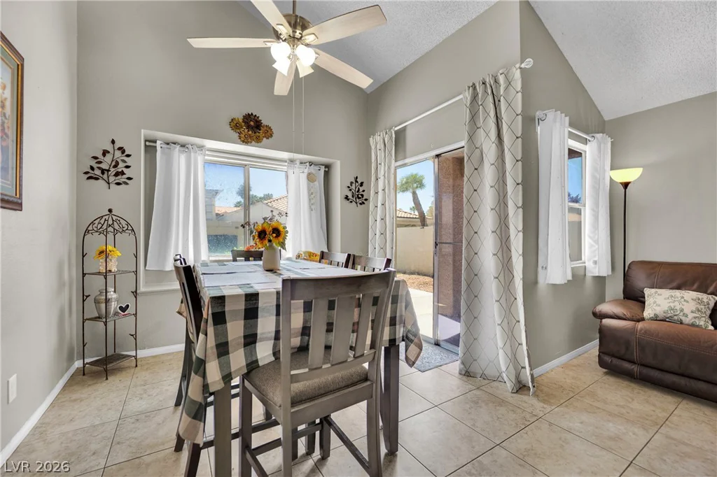 1714 La Cruz, Henderson, NV 89014