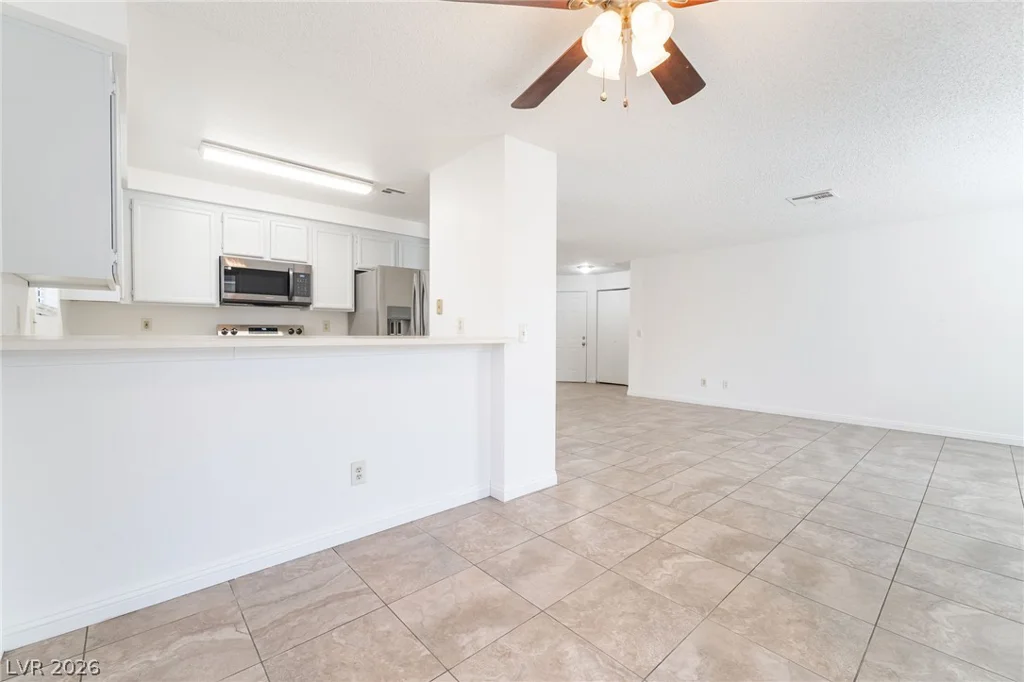 6863 Tamarus, Las Vegas, NV 89119