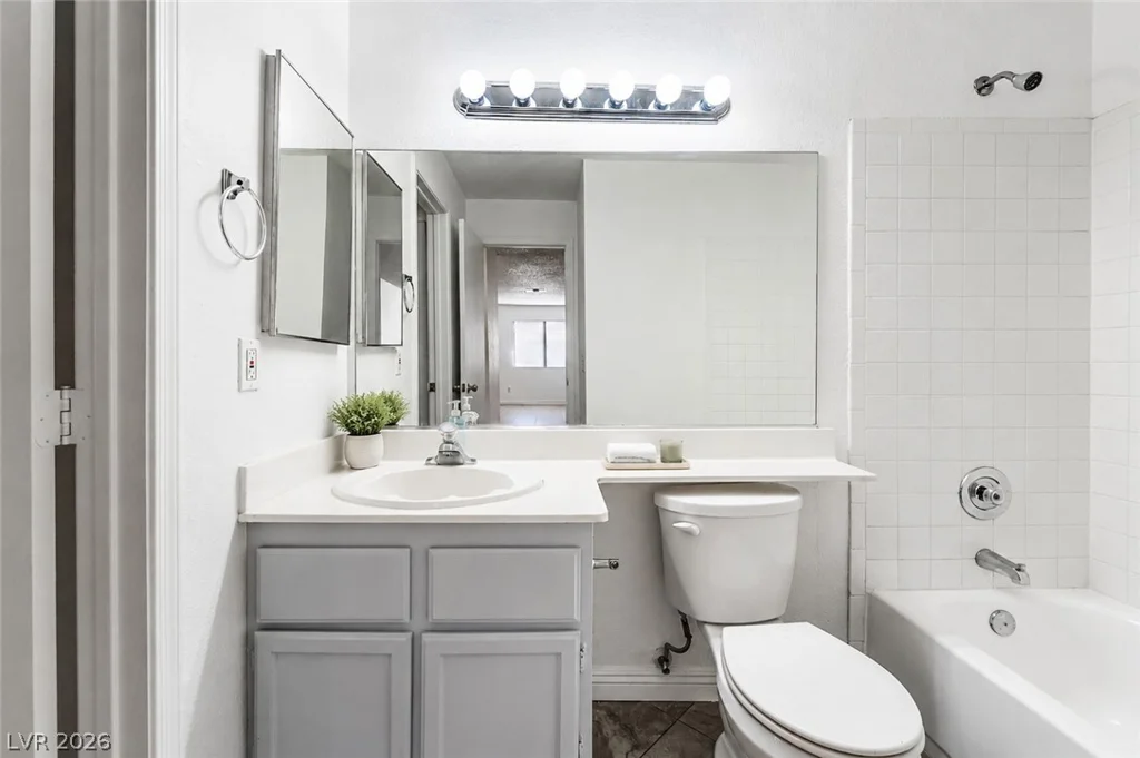 6863 Tamarus, Las Vegas, NV 89119