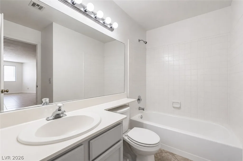 6863 Tamarus, Las Vegas, NV 89119