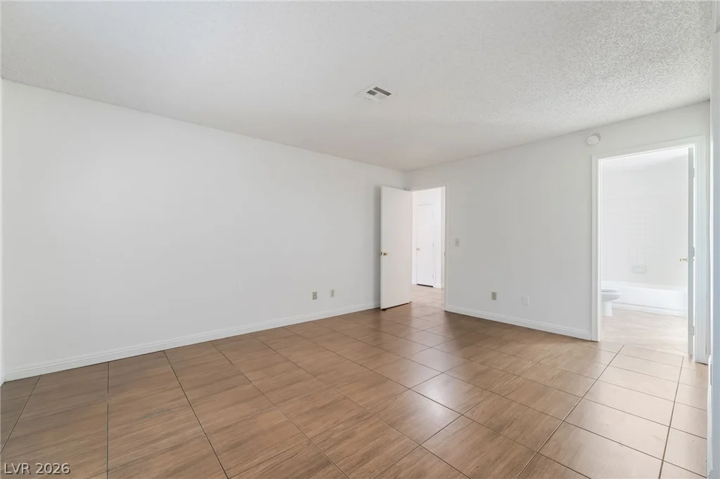 6863 Tamarus, Las Vegas, NV 89119