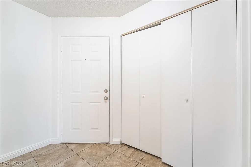 6863 Tamarus, Las Vegas, NV 89119