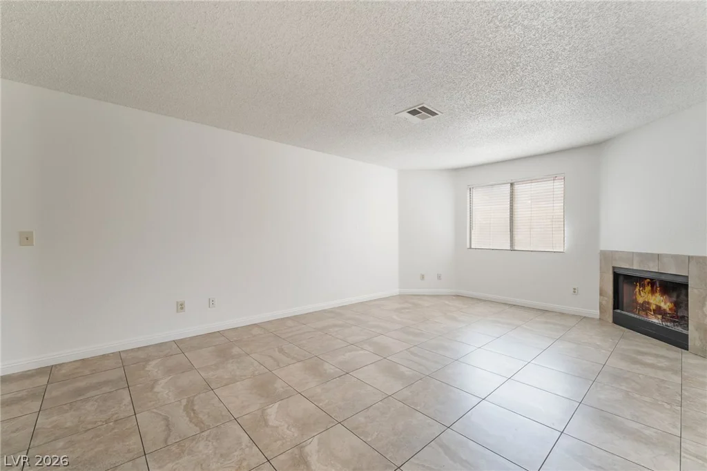 6863 Tamarus, Las Vegas, NV 89119