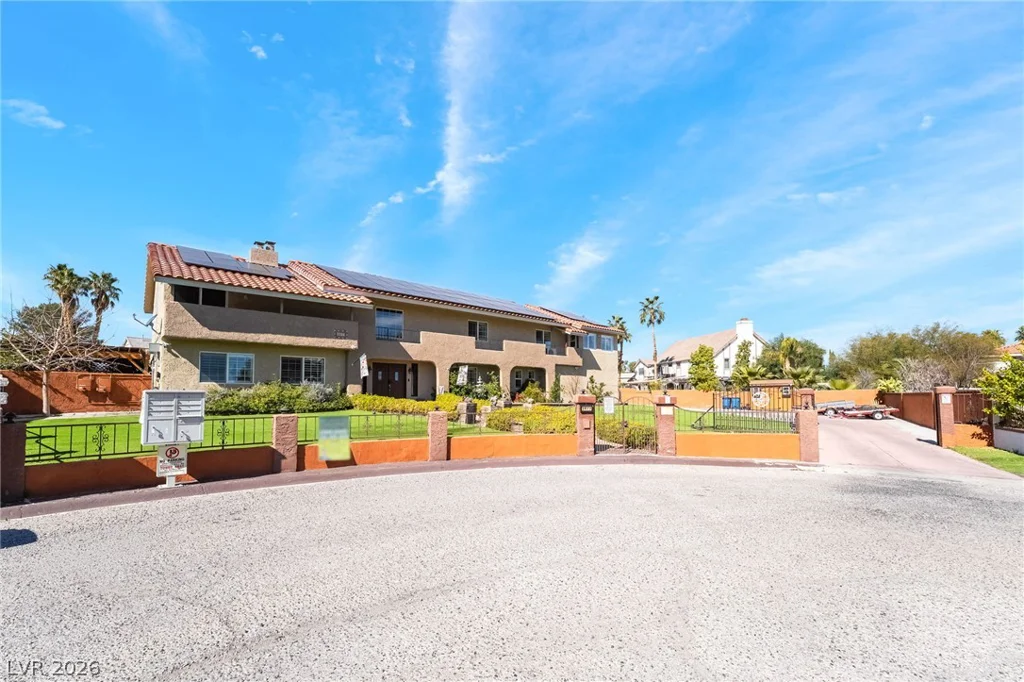 2897 Buffalo, Las Vegas, NV 89117