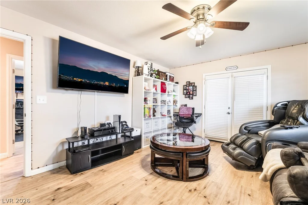 2897 Buffalo, Las Vegas, NV 89117