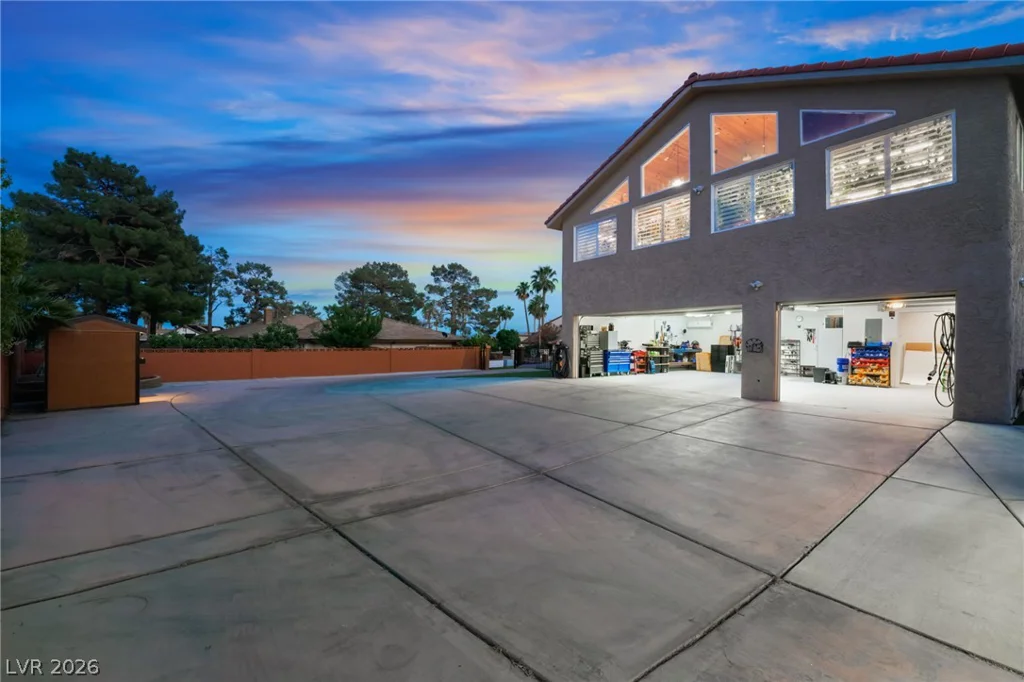 2897 Buffalo, Las Vegas, NV 89117