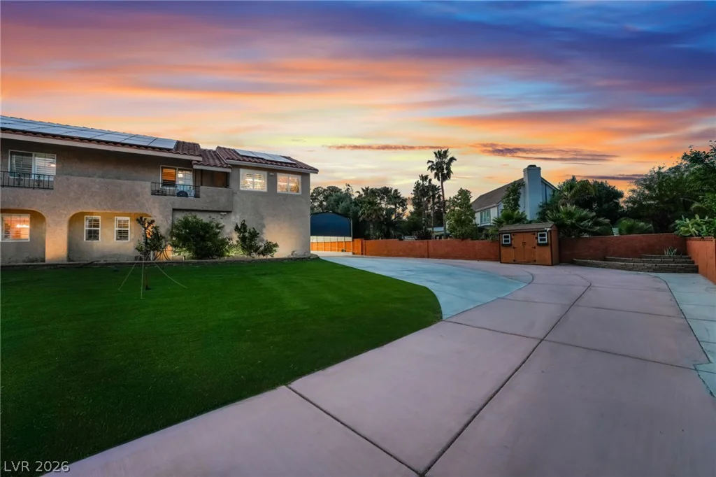 2897 Buffalo, Las Vegas, NV 89117