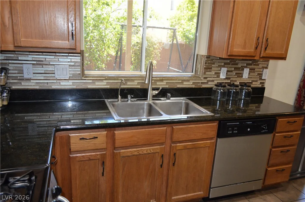 5596 Prospectors Creek, Las Vegas, NV 89122