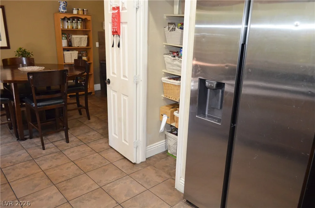 5596 Prospectors Creek, Las Vegas, NV 89122