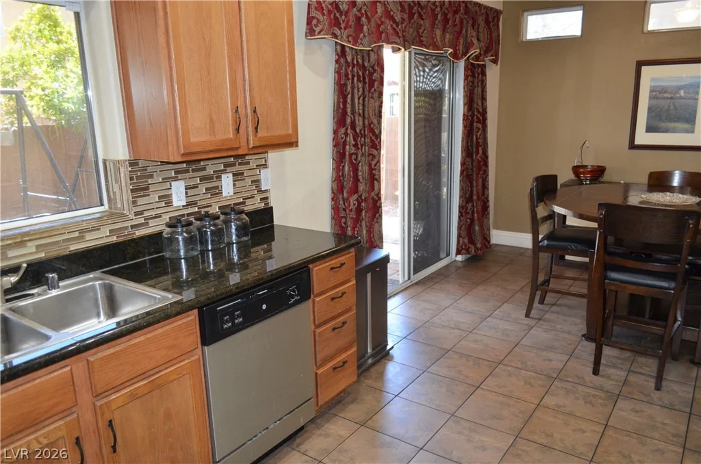 5596 Prospectors Creek, Las Vegas, NV 89122