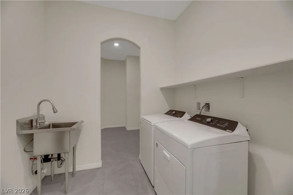 45 Desert Juniper, Henderson, NV 89011