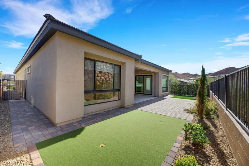 45 Desert Juniper, Henderson, NV 89011
