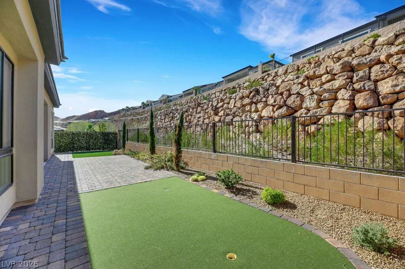 45 Desert Juniper, Henderson, NV 89011
