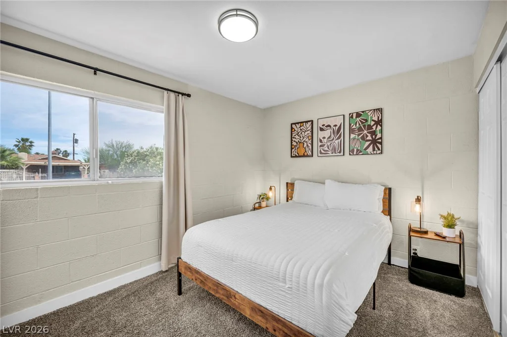 913 De Met, Las Vegas, NV 89119