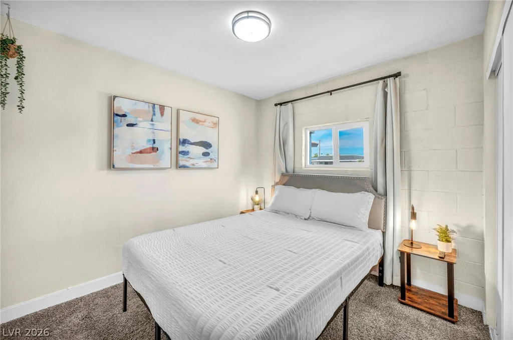 913 De Met, Las Vegas, NV 89119