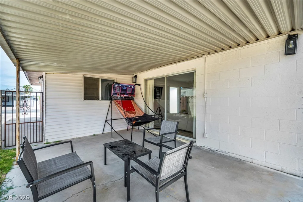 913 De Met, Las Vegas, NV 89119