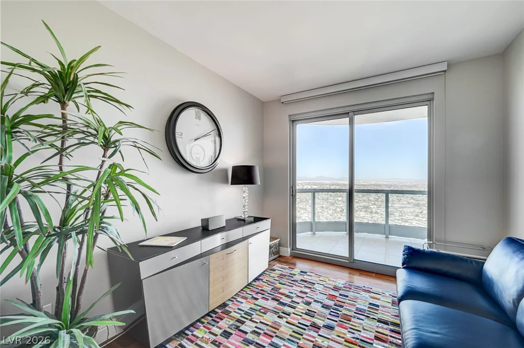 222 Karen, Las Vegas, NV 89109