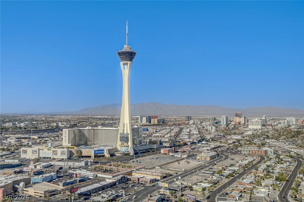 222 Karen, Las Vegas, NV 89109