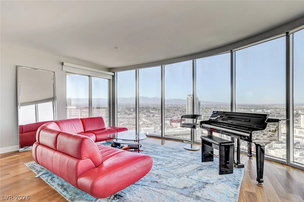 222 Karen, Las Vegas, NV 89109