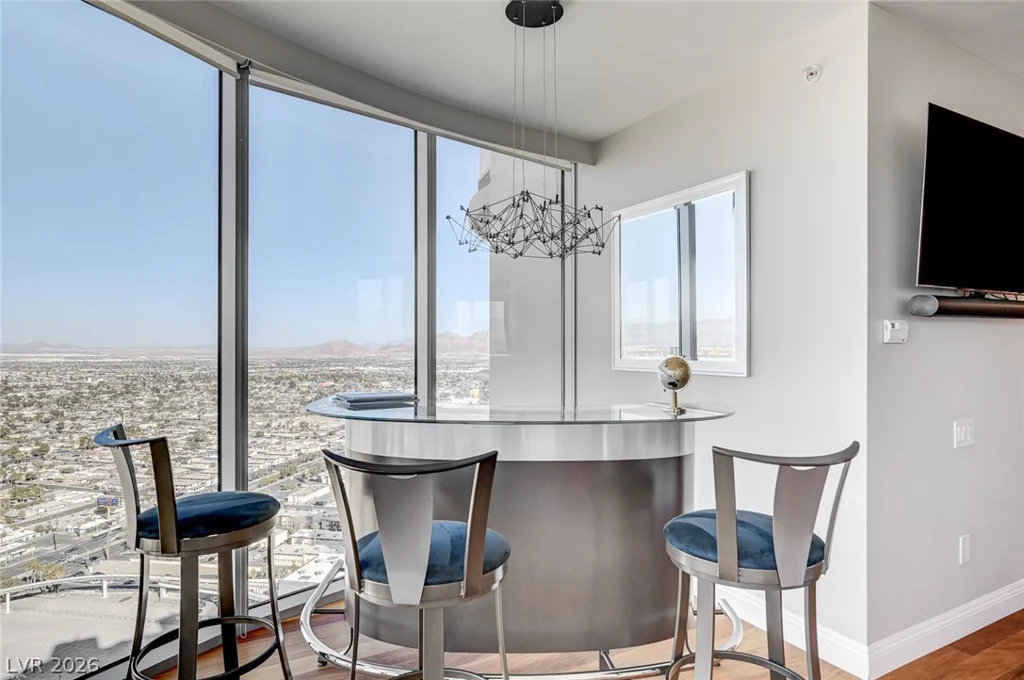 222 Karen, Las Vegas, NV 89109