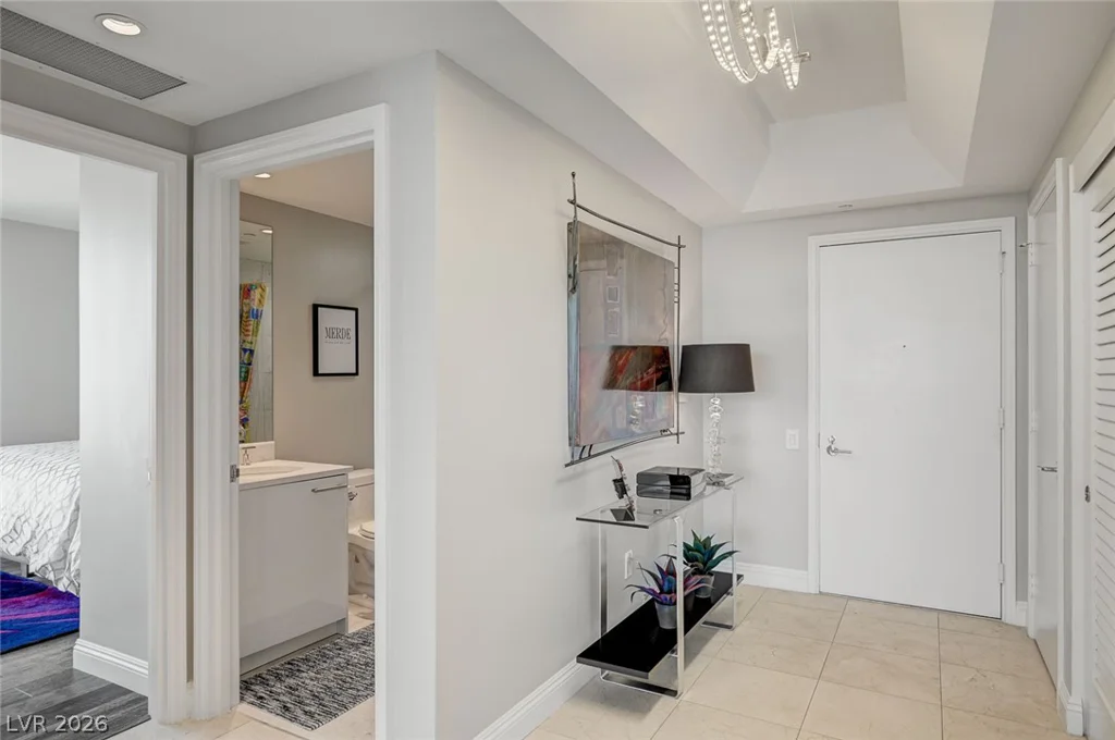 222 Karen, Las Vegas, NV 89109