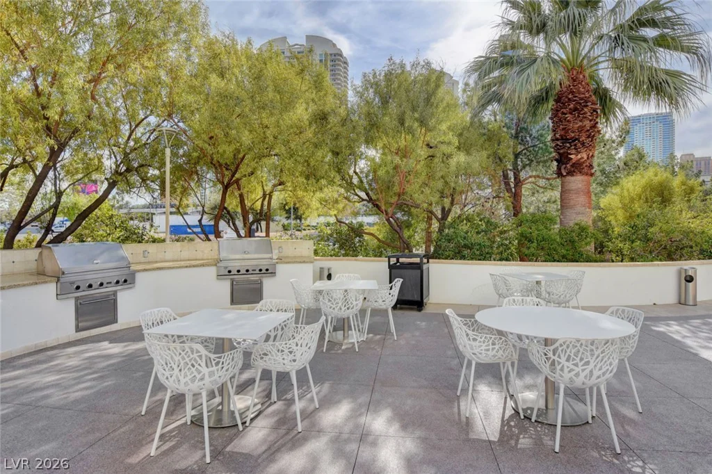 222 Karen, Las Vegas, NV 89109