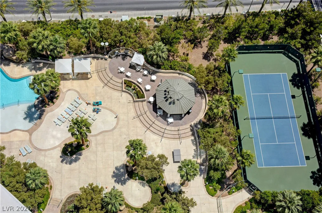 222 Karen, Las Vegas, NV 89109